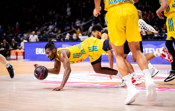 在欧洲赛场 在欧洲赛场